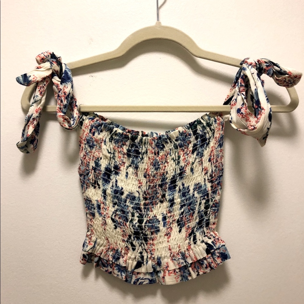 Planet Blue tie-strap crop top floral in XS